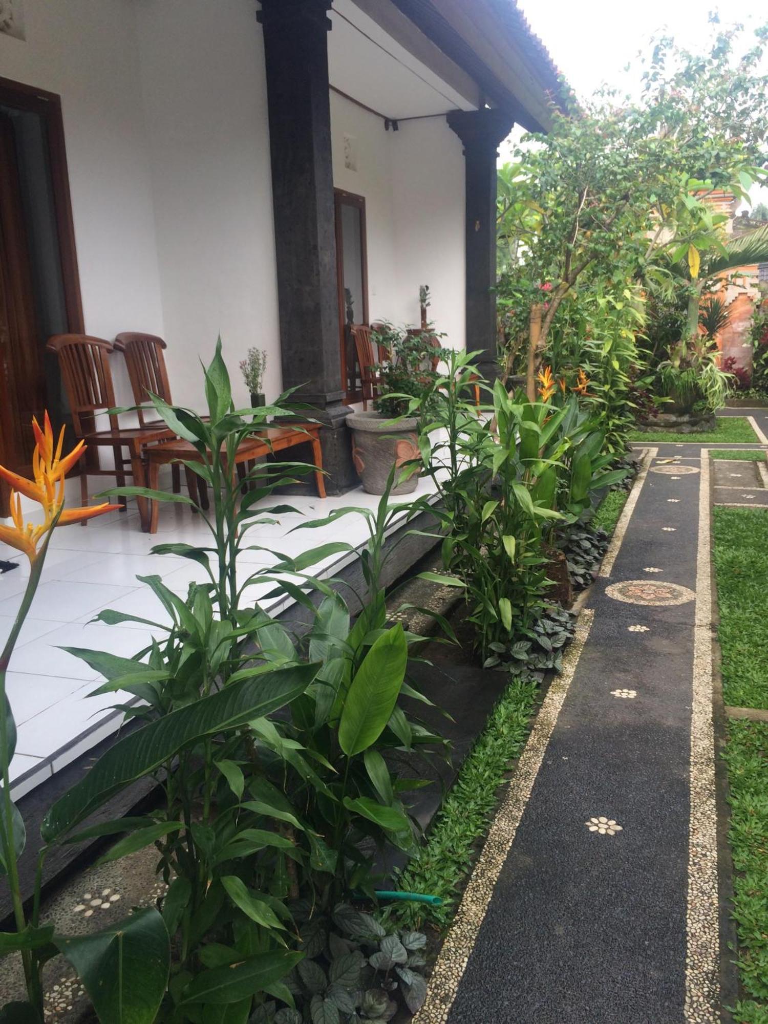 乌布彭多克阿余住宿加早餐旅馆住宿加早餐旅馆 外观 照片